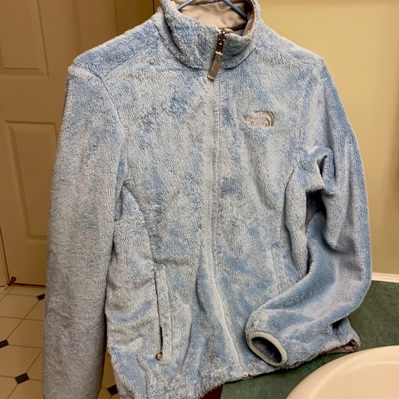 The North Face Fuzzy Fleece Light Blue Jacket women’s Small.